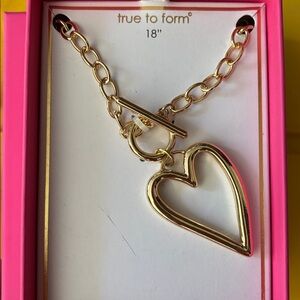 NIB True to Form Gold Heart Toggle 18”Necklace